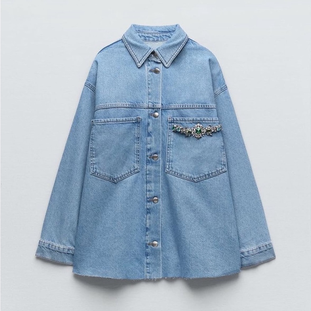 Zara Jean Jacket Rhinestones Raw Hem Streetwear Size Small Feminine Chic